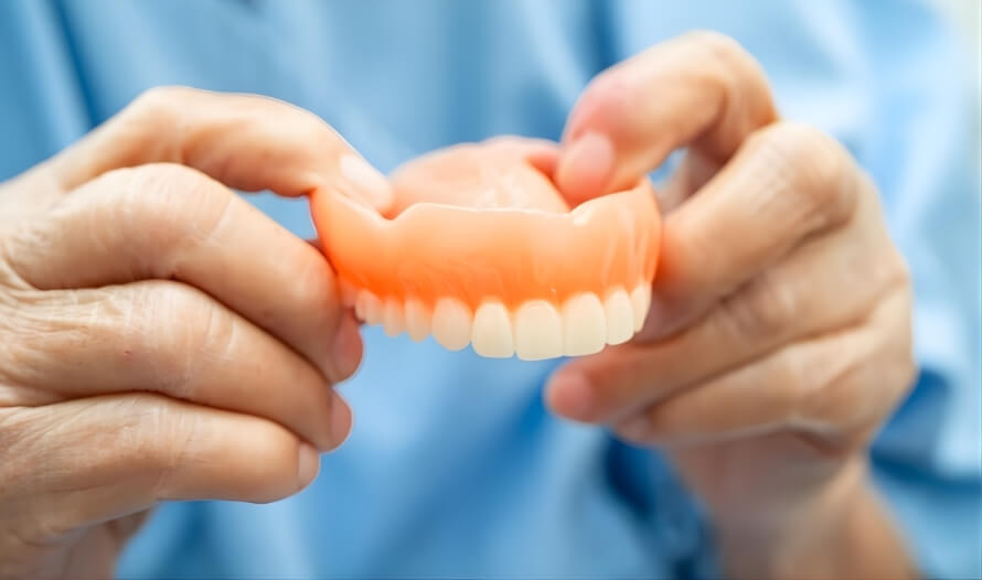 Book Your Denture Appointment in Airdrie